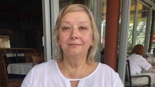 Valentina ist eine freundliche, schüchterne Frau, die einen Job als Masseurin sucht. In ihrer ...