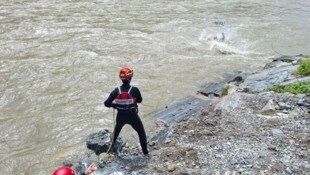Die Wasserrettung barg schließlich die Ausrüstung.