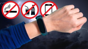 SCHOCKierend! Ein Armband soll schlechte Angewohnheiten mit Stromstößen austreiben.