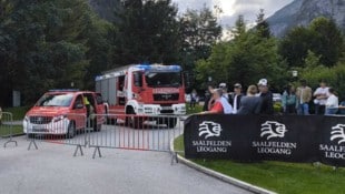 War sofort im Ronaldo-Quartier zur Stelle: die Feuerwehr Saalfelden.