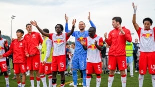 Salzburg bejubelte in Dietach einen 4:0-Erfolg.