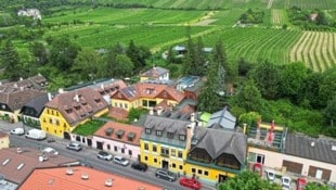 Neustift am Walde aus der Vogelperspektive – hier findet Ende August der traditionelle Kirtag ...