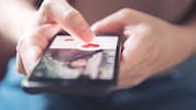 Die App Tea bezeichnet sich als „Schwesternschaft“ von mehr als 1,6 Millionen Nutzerinnen, die ...