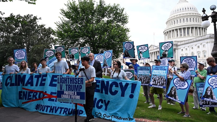 Die Organisation „Our Children‘s Trust“ hat gegen Trumps fossile Energiepolitik eine Klage ...