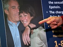 Jeffrey Epstein ist mittlerweile tot, Ex-Komplizin Ghislaine Maxwell verbüßt eine 20-jährige ...