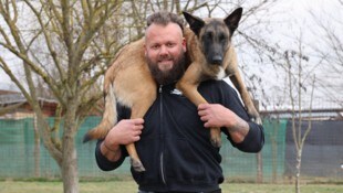 Die vier Hunde (nicht am Bild) sind jetzt bei Trainer und Polizist Georg Resch.