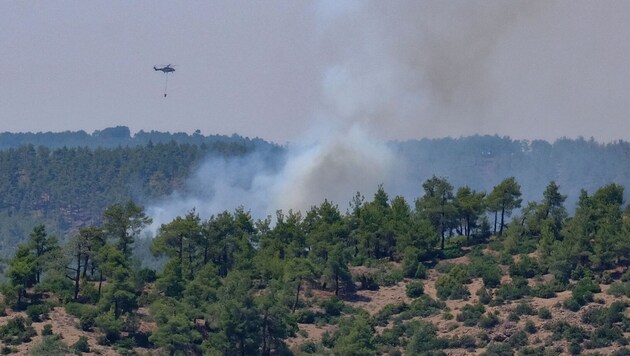 Sowohl in Portugal als auch in der Türkei (Bild) wüten derzeit mehrere Waldbrände.