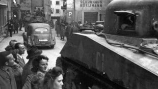 Anfang Mai 1945 wurde die Alpenstadt kampflos an die französischen und marokkanischen ...