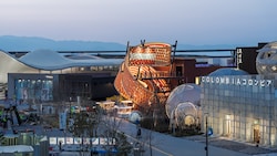 Das ist die Holzspirale in Osaka.