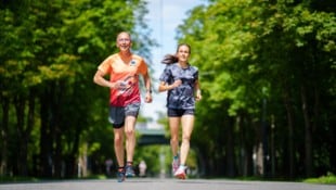 Peter Filzmaier (57) und Carola Bendl (48) sind das neue Paar der Läuferszene.