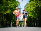 Peter Filzmaier (57) und Carola Bendl (48) sind das neue Paar der Läuferszene.