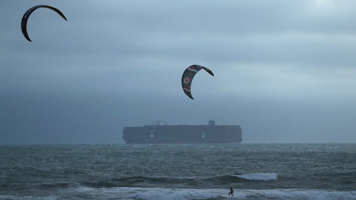In den USA soll der Tsunami unter anderem noch in Kalifornien an Land treffen.
