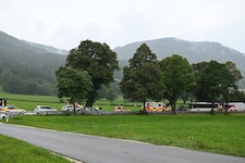 Der 11-Jährige wurde von einem Rettungshubschrauber ins Salzburger Landeskrankenhaus geflogen.