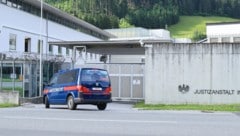 Die Vorfälle spielten sich hinter den Mauern der Justizanstalt ab.