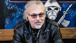Paul Mario Day, der allererste Sänger der britischen Heavy-Metal-Kulttruppe Iron Maiden, vor ...