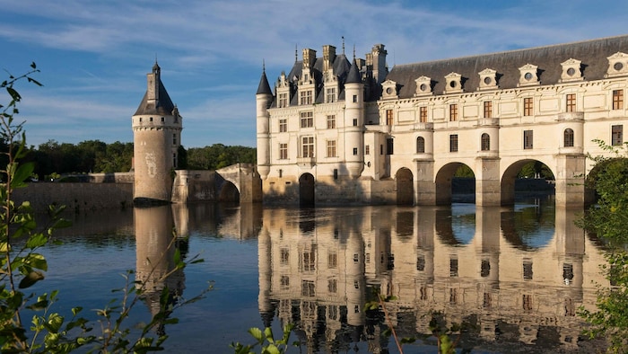 Während des Zweiten Weltkriegs verlief die Grenze zwischen Vichy-Frankreich und der freien Zone ...