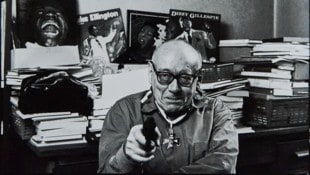 Er galt als „Verderber der Jugend“ und war als Lehrer und Poet doch für viele ein Vorbild: Ernst ...