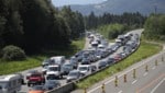 Autofahrer mussten am Samstag viel Geduld mitbringen ...