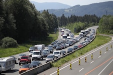 Autofahrer müssen heute viel Geduld mitbringen ...