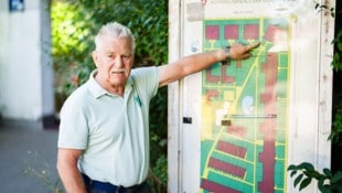 Nur Stiege 12 – ein alleinstehendes Haus in der Anlage – verfügt über einen Lift, wie Helmut K. ...