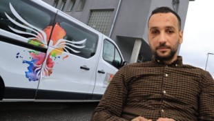 Erst deckte der Iraker Missstände in der Notschlafstelle der TSD auf, dann wurde er gekündigt. ...