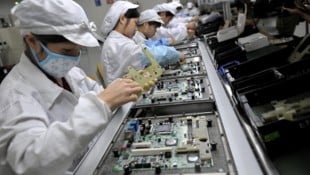 Der Foxconn-Konzern fertigt Hardware für das Who-is-Who der Elektronikbranche – nicht nur Apple ...