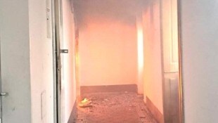 Die Familie konnte sich gerade noch rechtzeitig aus den Flammen befreien.
