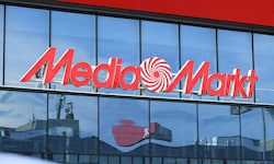 In Summe hat MediaMarkt (mit Saturn) über 1000 Standorte und ist auch in Österreich stark ...