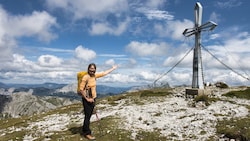 Dem Himmel sehr nah fühlt man sich auf dem Gipfel, der mit einem herrlichen Rundblick belohnt.
