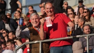 Die Fußballfans freuen sich auf viele spannende Bundesliga-Duelle.