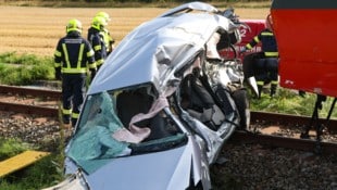 Der dreifache Familienvater war Mittwochfrüh in seinem Wagen beim Crash mit dem Triebewagen auf ...