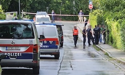 Schüsse fielen – Einsatzkräfte sind vor Ort.