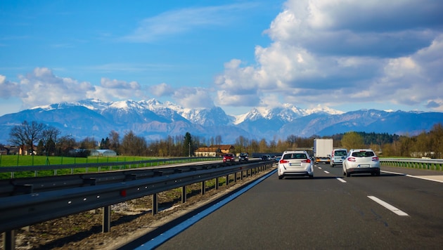 Auf der A1 auf slowenischer Seite kam es zu dem folgenschweren Unfall (Symbolbild).
