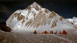 Der gewaltige Hidden Peak (Gasherbrum 1) ist der elfthöchste Berg der Welt.
