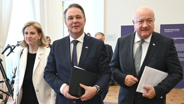 Nach dem Sommer startet die Dreier-Koalition wieder die Arbeit.
