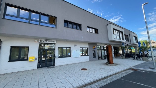 Im Gemeindeamt von St. Oswald bei Plankenwart befindet sich der Bankomat 