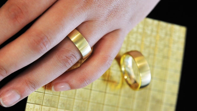 Die Nachfrage nach Gold ist im Frühling trotz hoher Preise gestiegen, Goldschmuck ist davon aber ...