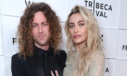 Justin Long und Paris Jackson im Juni 2025