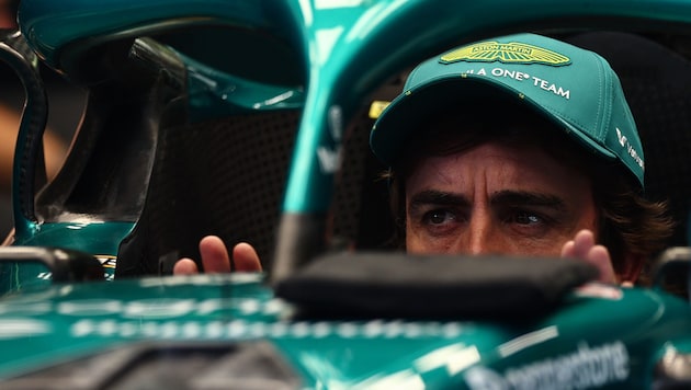 Fernando Alonso kämpft mit Rückenbeschwerden.