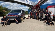 Brandermittler aus Österreich, Deutschland und der Schweiz trainierten mit ihren Spürhunden im ...