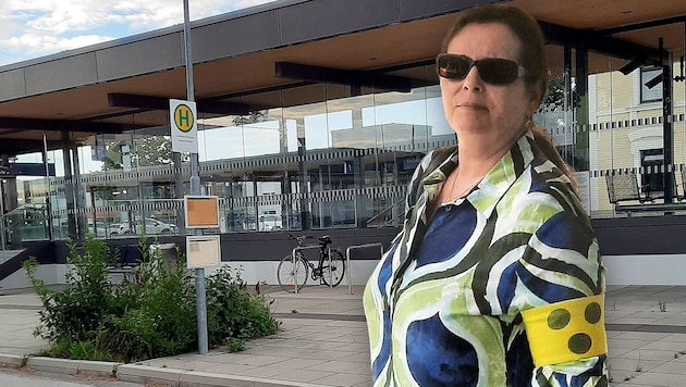 Für die stark sehbehinderte Sonja Ziegler wurde sogar der Busfahrplan angepasst. Gleich am ...