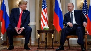 US-Präsident Donald Trump hat den Druck auf seinen russischen Amtskollegen Wladimir Putin erhöht ...