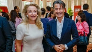 Festspiel- Präsidentin Kristina Hammer mit ORF- Generaldirektor Roland Weißmann im Sacher.