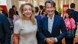 Festspiel- Präsidentin Kristina Hammer mit ORF- Generaldirektor Roland Weißmann im Sacher.