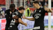 Leon Grgic (re.) brachte Meister Sturm schon nach neun Minuten in Führung.