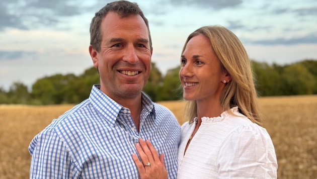 Peter Phillips hat mit einem wunderschönen Ring um die Hand seiner Freundin Harriet Sperling ...