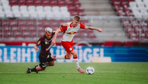 Blieb wie viele seiner Liefering-Kollegen weit hinter den Erwartungen: Oliver Lukic (re.).