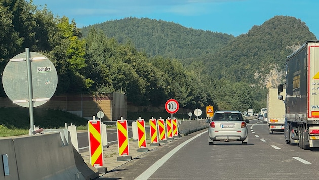 Die 100-km/h-Tafel ist neu und hat die bisherige 80-km/h-Schleichfahrt aufgehoben.