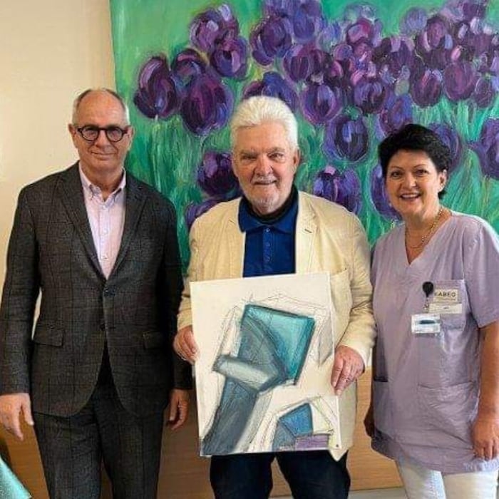 Auch bei Prof. Rudolf Likar im Klinikum macht Max Gangl Ausstellungen.