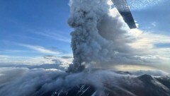 Der Vulkan Krascheninnikow ruhte beinahe 500 Jahre lang, nun ist er ausgebrochen.